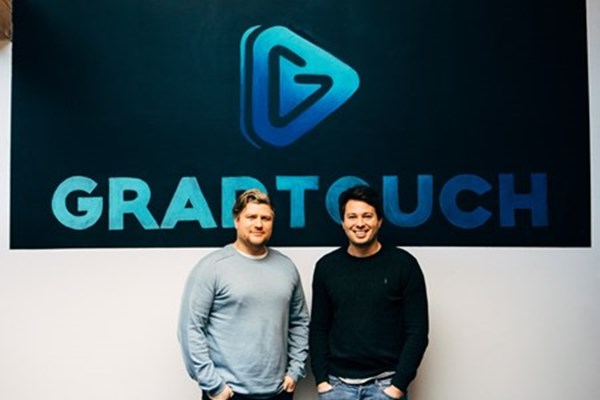 gradtouch.jpg